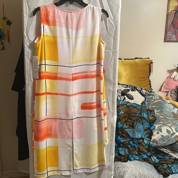 Contemporary top - Picture 4 of 5